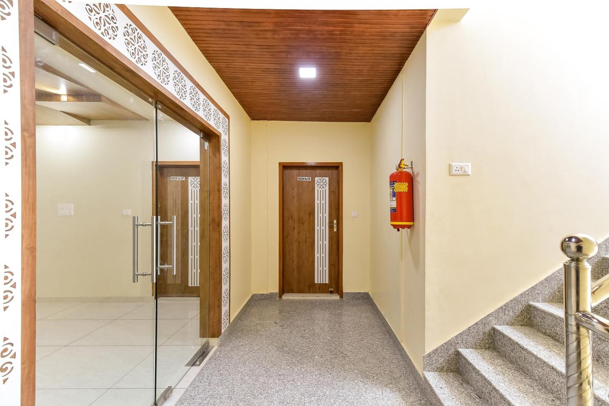 OYO 69067 Jagmohan Hotel Jodhpur  Buitenkant foto