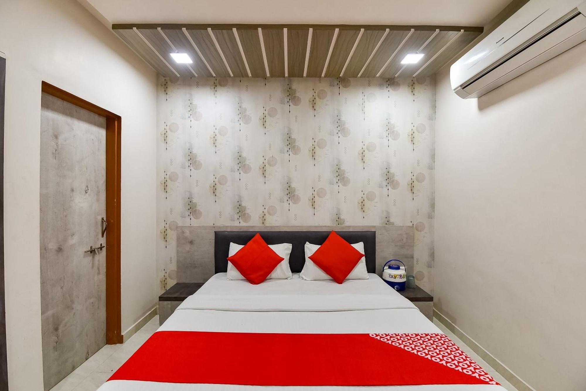 OYO 69067 Jagmohan Hotel Jodhpur  Buitenkant foto